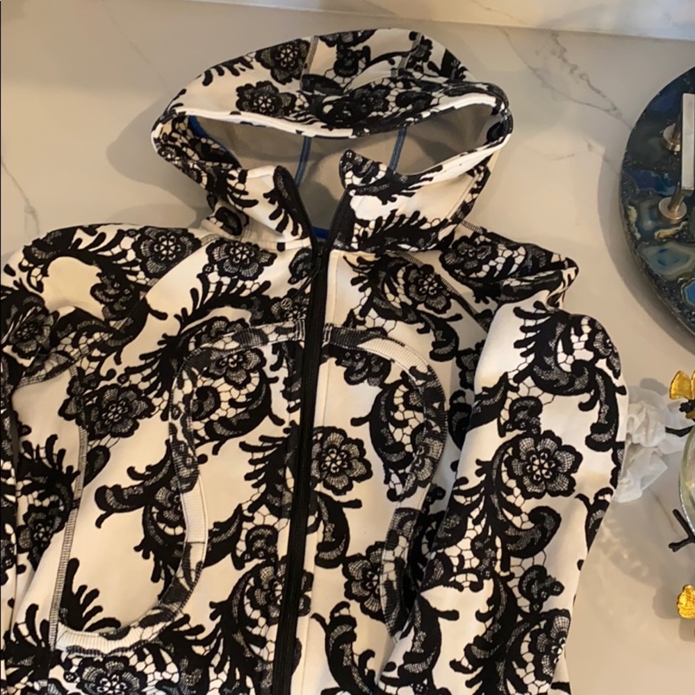 Lululemon Scuba hoodie